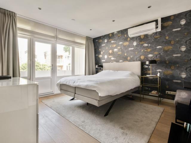 3 bedrooms Appartement Surface Area: 130m2