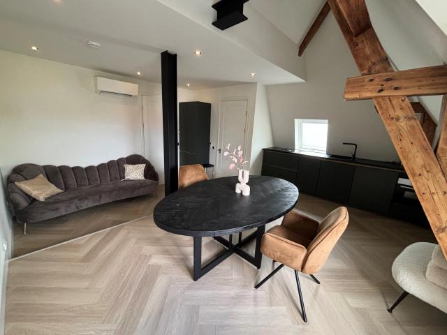 3 bedrooms Appartement Surface Area: 160m2