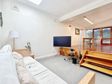 3 Bedrooms classic family house