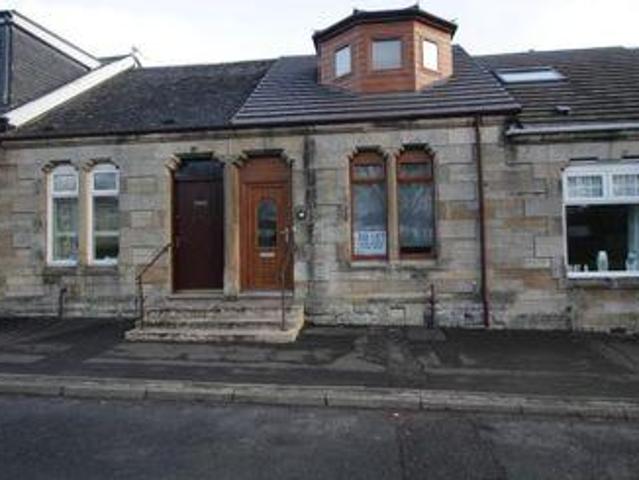3 Bedrooms Cottage for rent in Drygate Street, Larkhall ML9