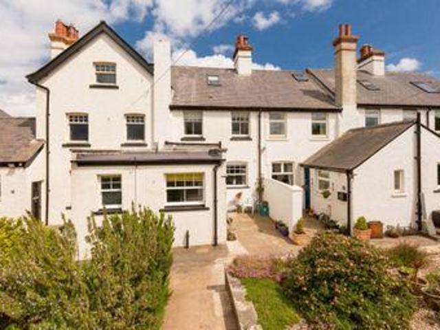 3 Bedrooms Cottage for sale in 2 Coastguard Cottages, Cove TD13