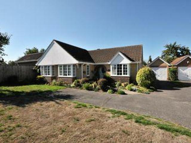 3 Bedrooms Detached bungalow for sale in Trayles, Melbourn, Royston SG8