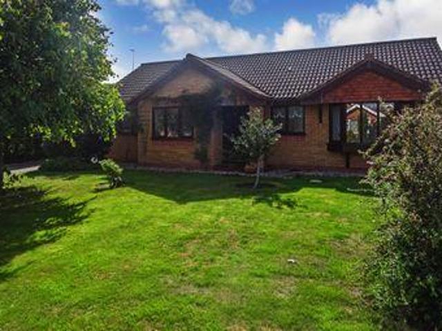 3 Bedrooms Detached bungalow for sale in Trem Y Mynydd, Abergele LL22
