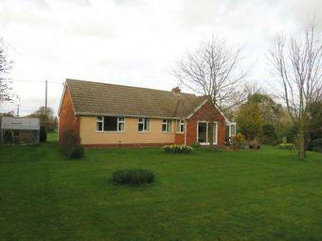 3 Bedrooms Detached house for sale in Meldreth Road, Whaddon, Royston SG8