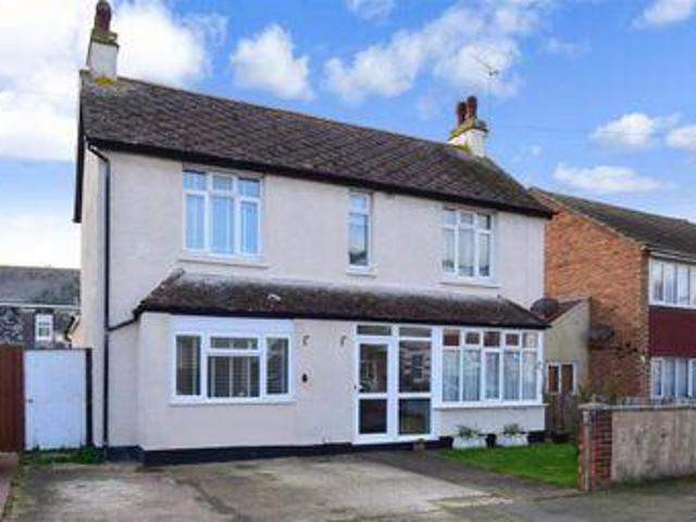 3 Bedrooms Detached house for sale in Albany Drive, Herne Bay, Kent CT6