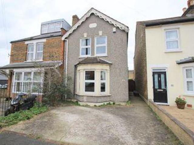 3 Bedrooms Detached house for sale in Birkbeck Road, Sidcup DA14