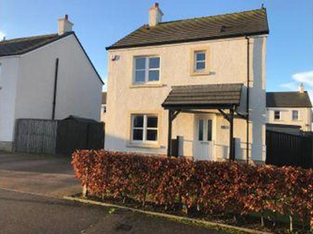 3 Bedrooms Detached house for sale in Cumbrae Drive, Ayr KA7