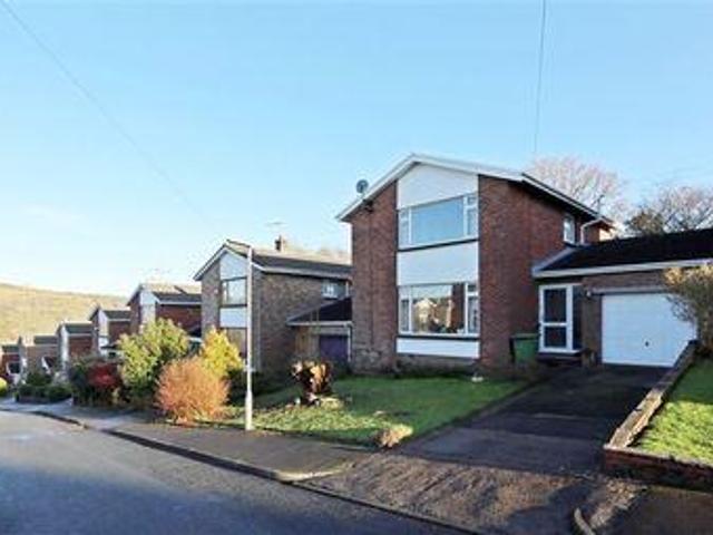 3 Bedrooms Detached house for sale in Cheriton Grove, Tonteg, Pontypridd CF38