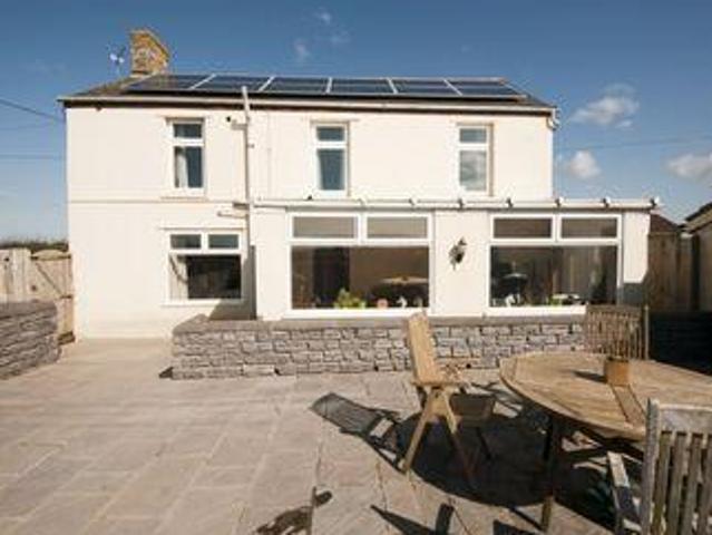 3 Bedrooms Detached house for sale in Llanmaes, Llanwit Major CF61