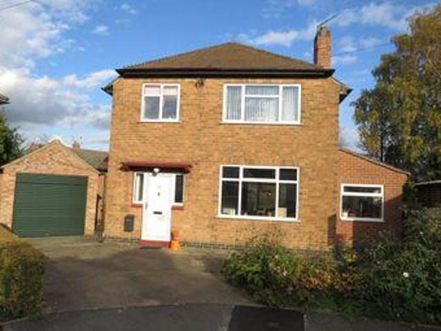 3 Bedrooms Detached house for sale in Lodge Way, Mickleover, Derby DE3