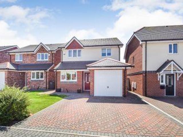 3 Bedrooms Detached house for sale in Parc Castell, Llandudno Junction LL31