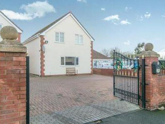 3 Bedrooms Detached house for sale in Penisaf Avenue, Towyn, Abergele, Conwy LL22