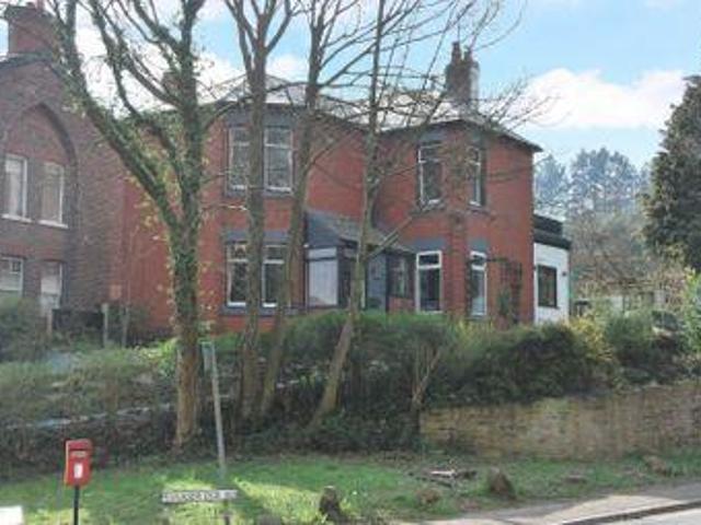 3 Bedrooms Detached house for sale in Strines Road, Marple SK6