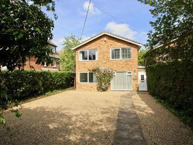3 Bedrooms Detached house for sale in Wycombe Road, Prestwood, Great Missenden HP16