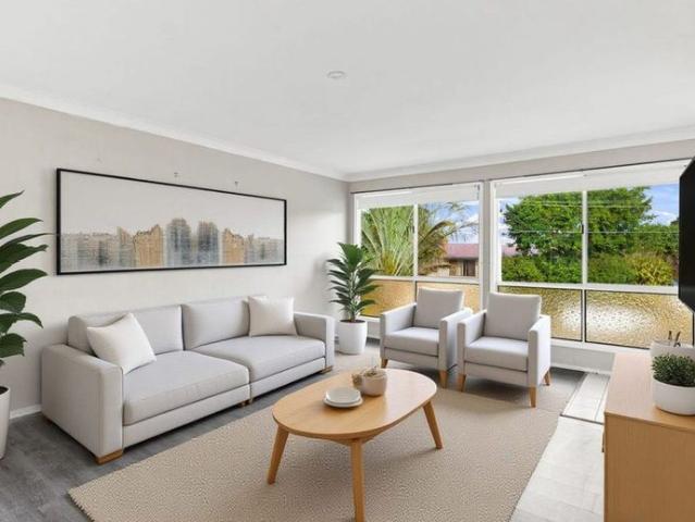 3 Bedrooms + extra room and rumpus area!