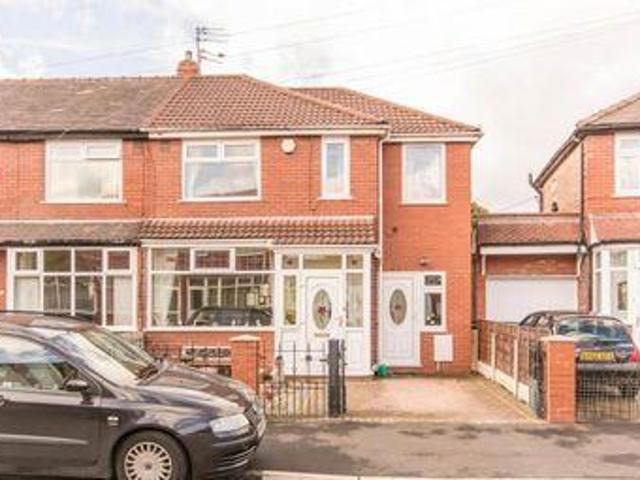 3 Bedrooms End terrace house for sale in Colwyn Crescent, Reddish, Stockport, Cheshire SK5