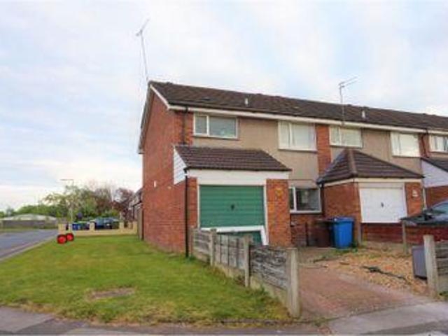 3 Bedrooms End terrace house for sale in Ebbdale Close, Stockport SK1
