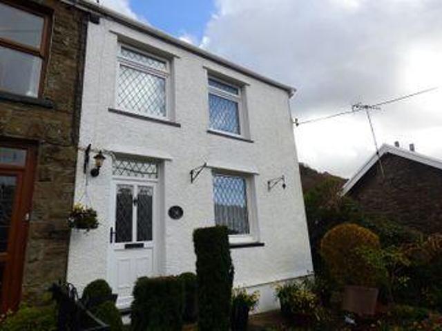 3 Bedrooms End terrace house for sale in Gored Cottages, Melincourt, Neath. SA11