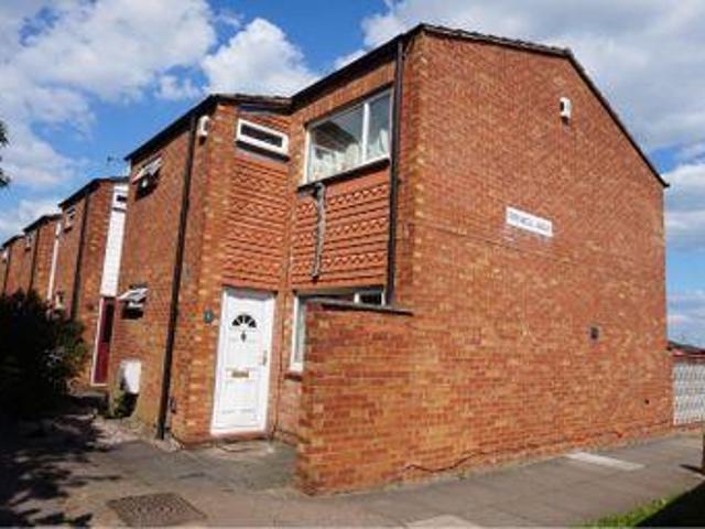 3 Bedrooms End terrace house for sale in Pipewell Walk, Leicester LE4