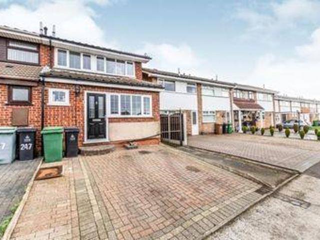 3 Bedrooms End terrace house for sale in Stroud Avenue, Willenhall, West Midlands WV12
