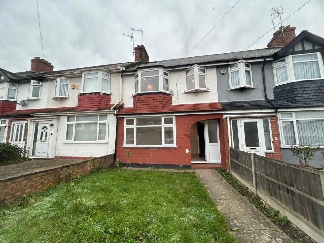 3 bedrooms End of Terrace House Let Agreed