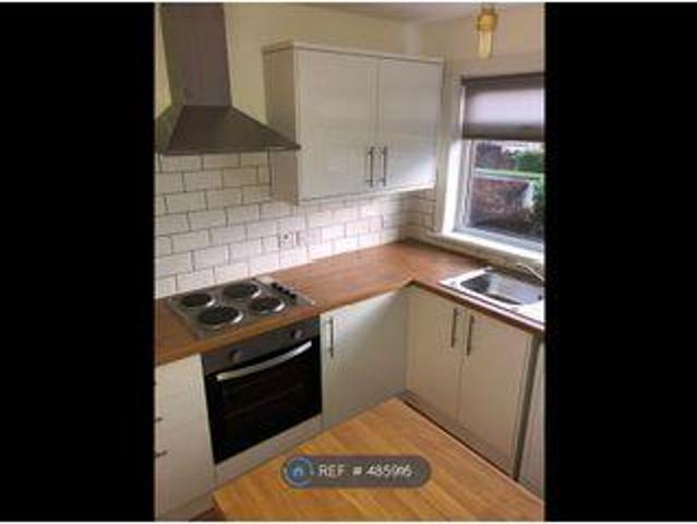 3 Bedrooms Flat for rent in Kirkton, Erskine PA8