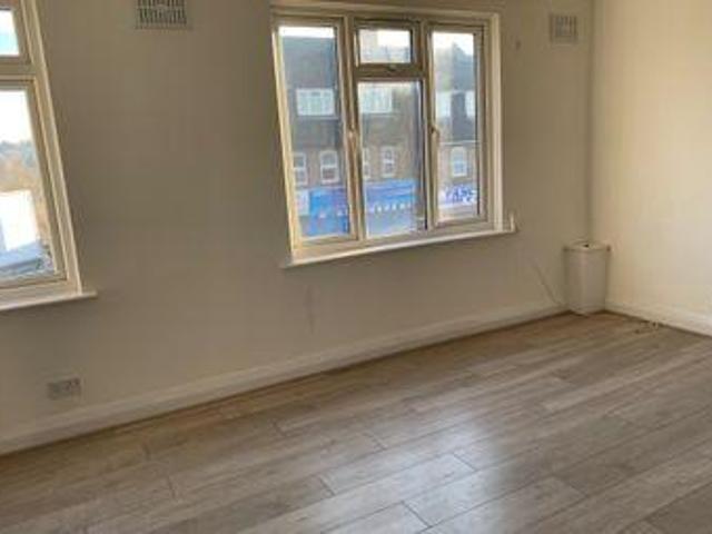 3 Bedrooms Flat for rent in Preston Road, Wembley HA9
