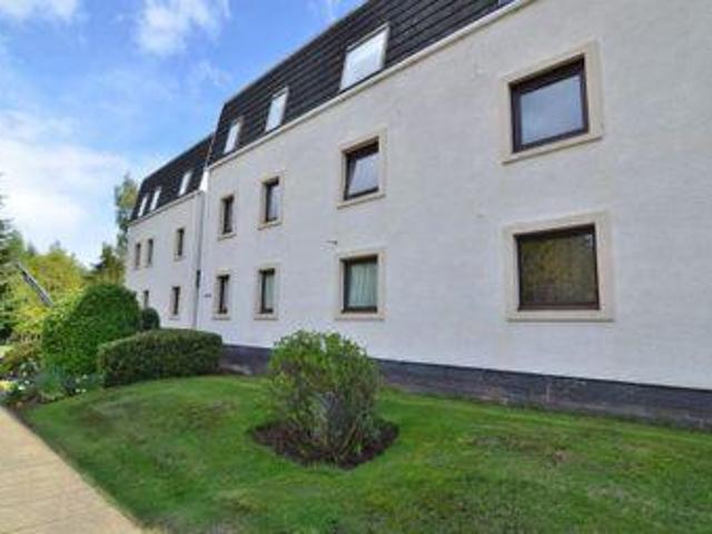 3 Bedrooms Flat for sale in 25 Guthrie Court, Auchterarder PH3