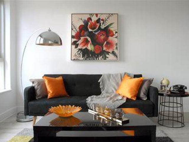 3 Bedrooms Flat for sale in High Street, Wealdstone, Harrow HA3