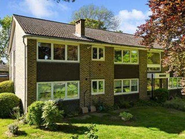 3 Bedrooms Flat for sale in Shortlands Road, Bromley BR2