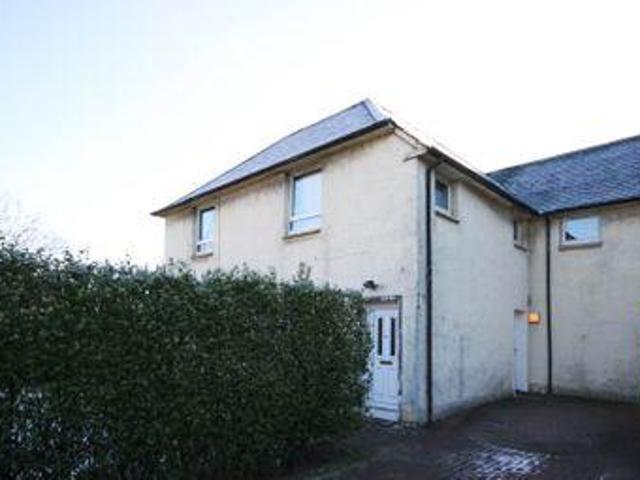 3 Bedrooms Flat for sale in St. Helena Crescent, Clydebank G81