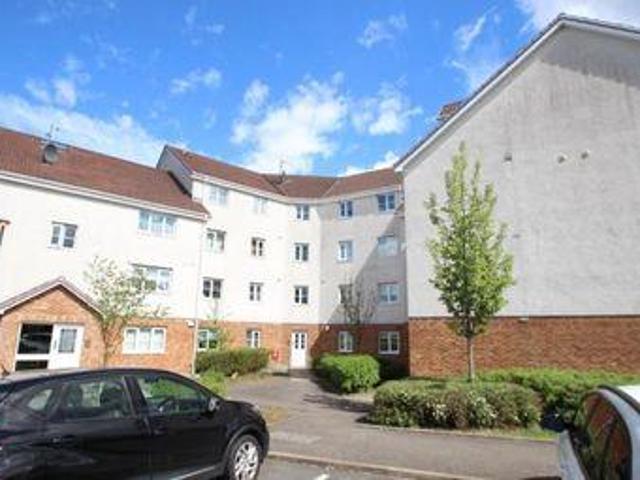 3 Bedrooms Flat for sale in Stirrat Crescent, Paisley, Renfrewshire PA3