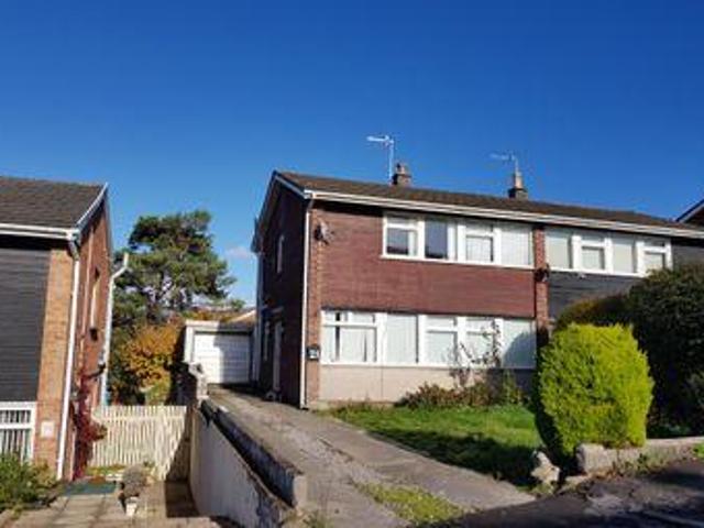 3 Bedrooms for rent in Murch Crescent, Dinas Powys CF64