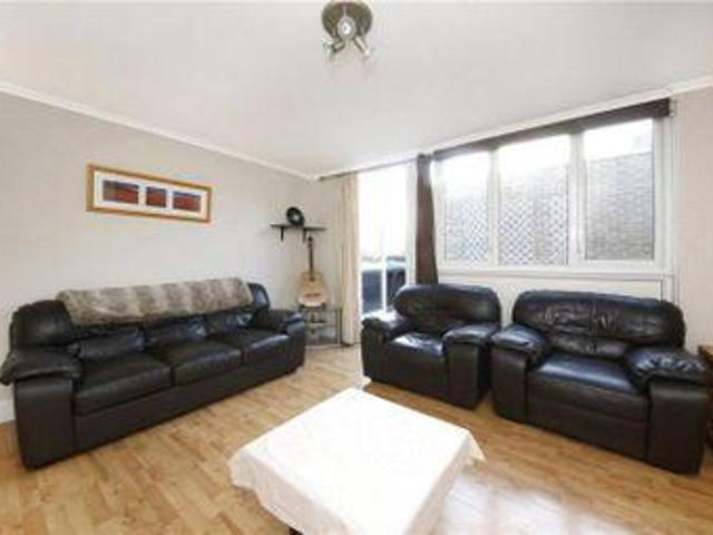 3 Bedrooms for rent in Andrews Walk, London SE17