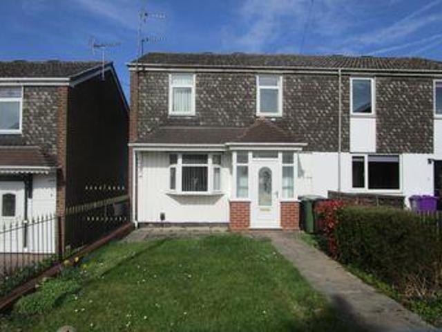 3 Bedrooms for rent in Kirby Close, Bradley, Bilston WV14