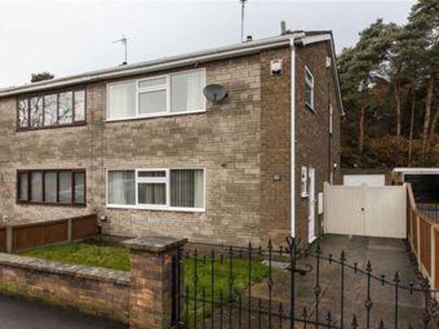 3 Bedrooms for sale in Weymouth Crescent, Scunthorpe DN17