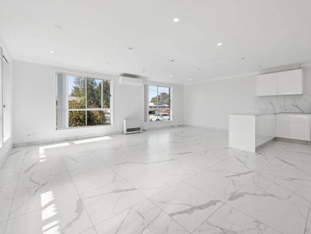 3 BEDROOMS GOOD SIZE YARD