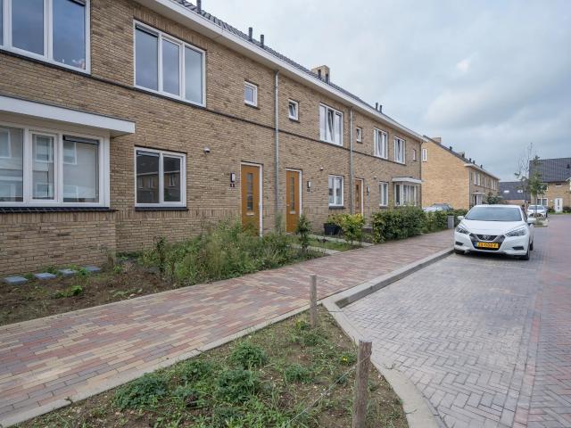 3 bedrooms Huurwoning Surface Area: 120m2