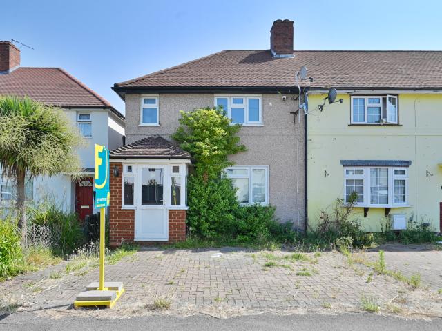 3 Bedrooms House end of terrace for Rent in Browning Avenue | Foxtons