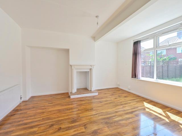 3 Bedrooms House end of terrace for Rent in Croxden Walk | Foxtons