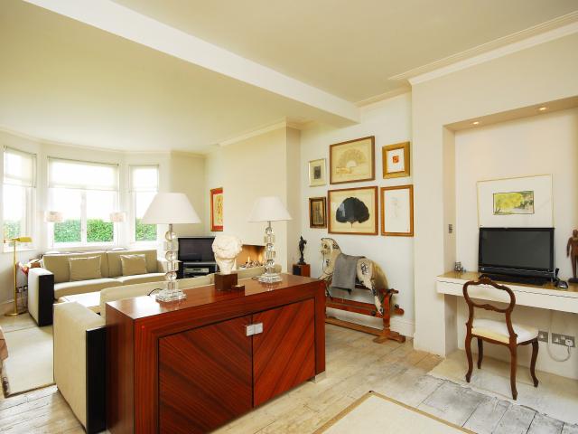 3 Bedrooms House for Rent in Micklethwaite Road | Foxtons