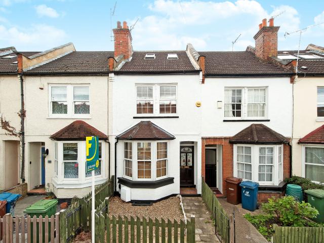 3 Bedrooms House for Rent in Butler Road | Foxtons
