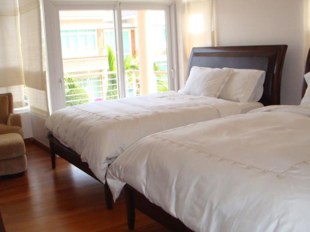 3 Bedrooms House for Sale in Na Jomtien