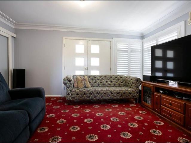 3 Bedrooms House in Prime Location