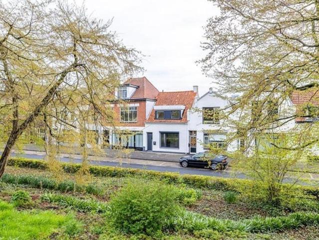 3 bedrooms House Surface Area: 87m2 Furnished Available from: 2027 01 01