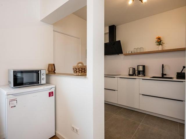 3 bedrooms House Surface Area: 95m2 Furnished