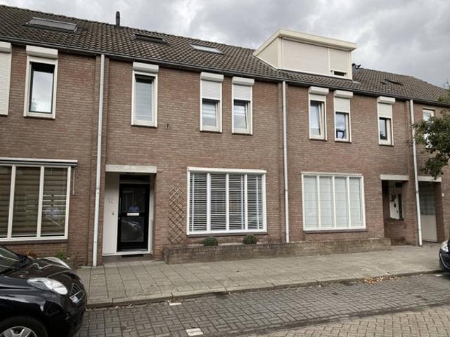 3 bedrooms House Surface Area: 104m2 Furnished Available from: 2025 12 01