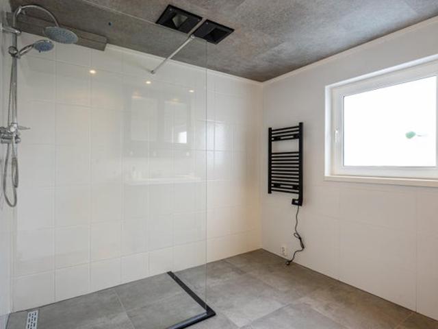 3 bedrooms House Surface Area: 108m2 Furnished