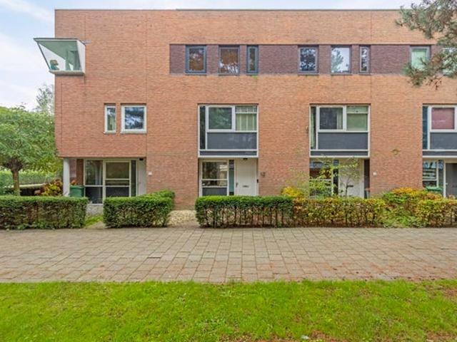 3 bedrooms House Surface Area: 115m2 Unfurnished Available from: 2026 11 01
