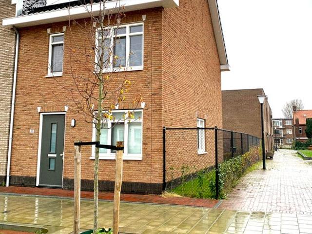 3 bedrooms House Surface Area: 119m2 Unfurnished Available from: 2026 10 01